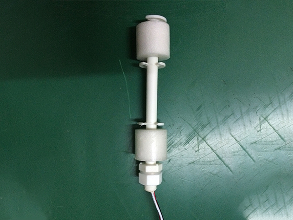 塑料浮球开关生产