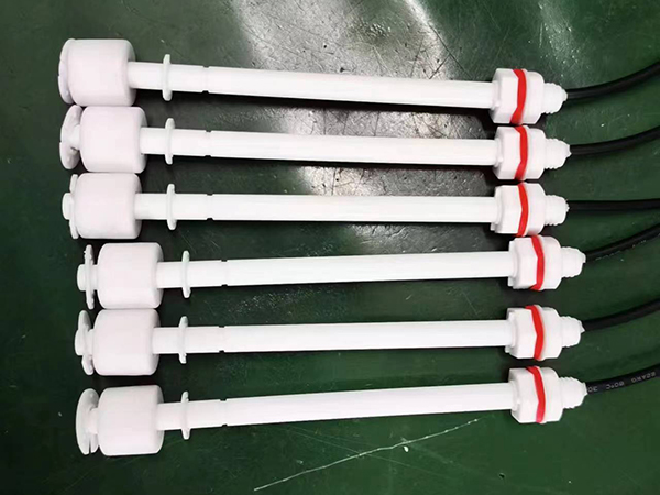 塑料浮球液位开关